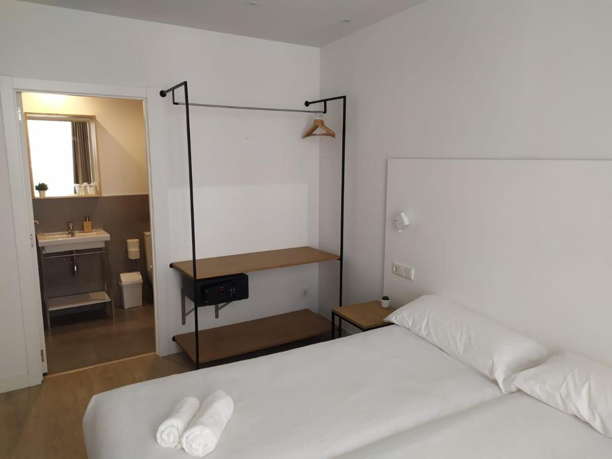 Pension Sarriegi Сан-Себастьян Экстерьер фото